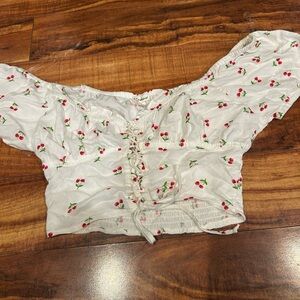 Derek Heart , size large, and Worn once. Comes from a smoke free house! :)